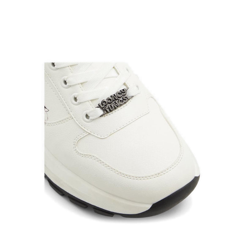 Ltsneaker model, men's fashion sports shoes - white