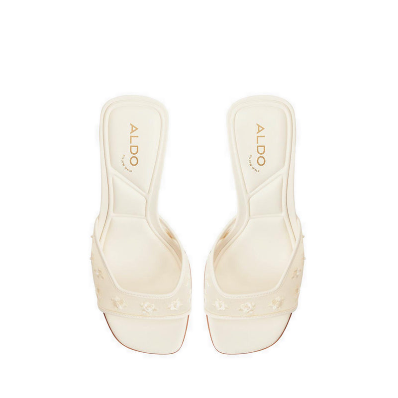Aldo รุ่น Lisarae รองเท้าส้นสูงผู้หญิง สีขาว