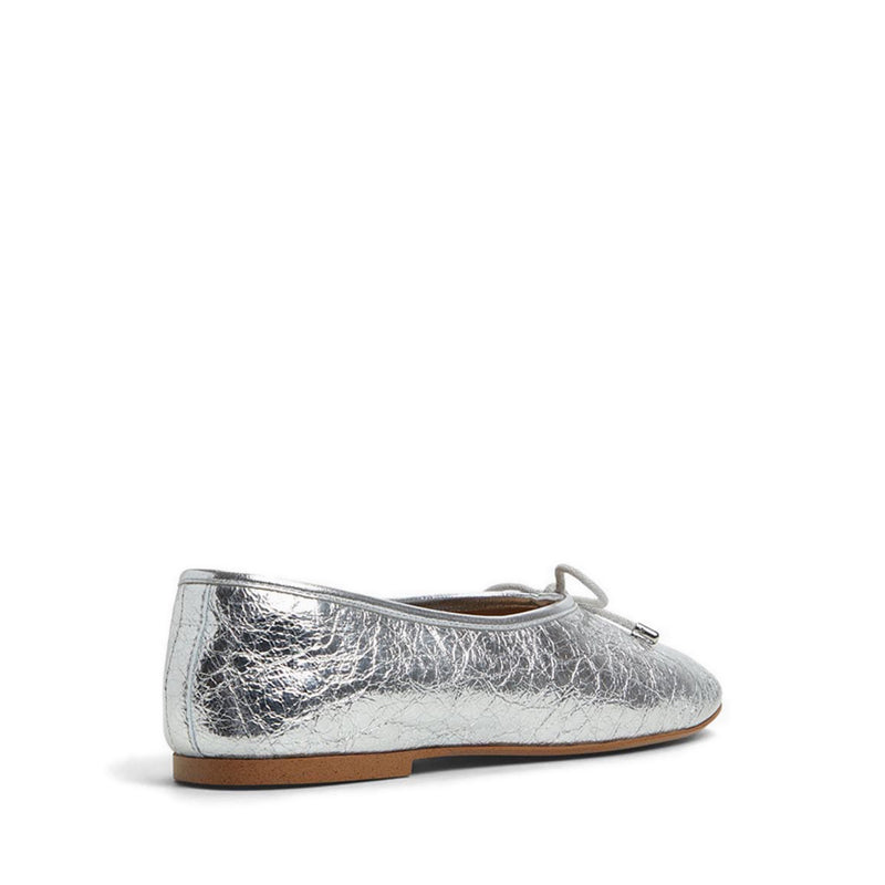 ALDO รุ่น JOSELIE รองเท้าบัลเล่ต์ และสลิปออนผู้หญิง สีเงิน
