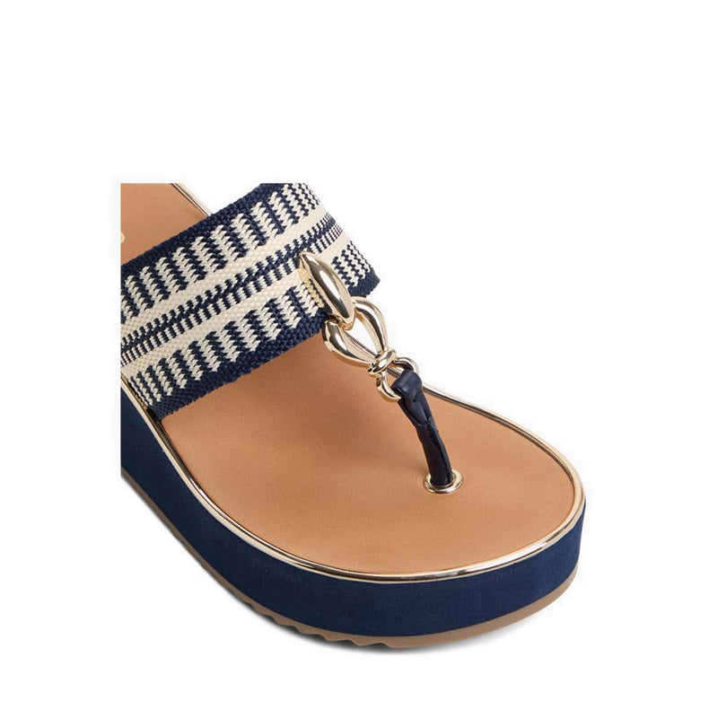 Aldo รุ่น Penelopy รองเท้าแตะผู้หญิง สี Bright Multi