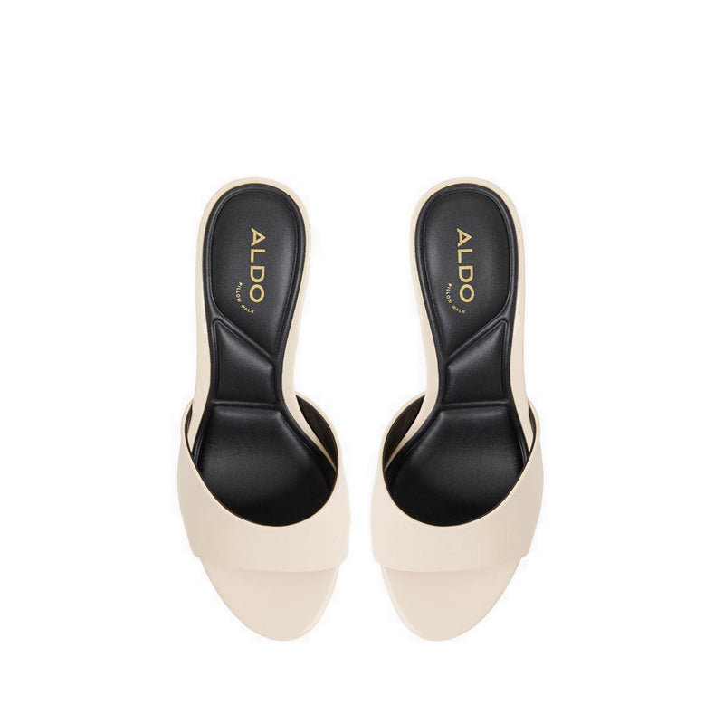 รุ่น Annaberaen รองเท้าส้นสูงแบบสวม - สี Light Beige