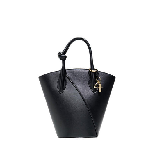 Aldo รุ่น Daphney กระเป๋าสะพาย ผู้หญิง - สี Black Overflow