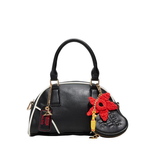 Aldo x Stranger Things รุ่น Friendsdontliee กระเป๋าทรง Satchel ผู้หญิง - สี Black/White
