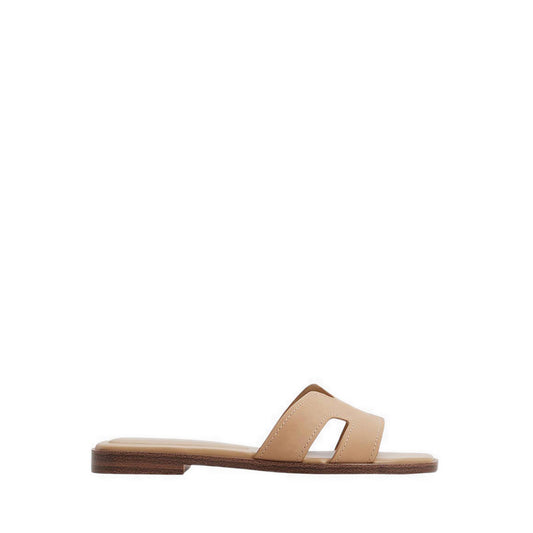 รุ่น Itsandal รองเท้าแตะส้นแบนสำหรับผู้หญิง สี Beige