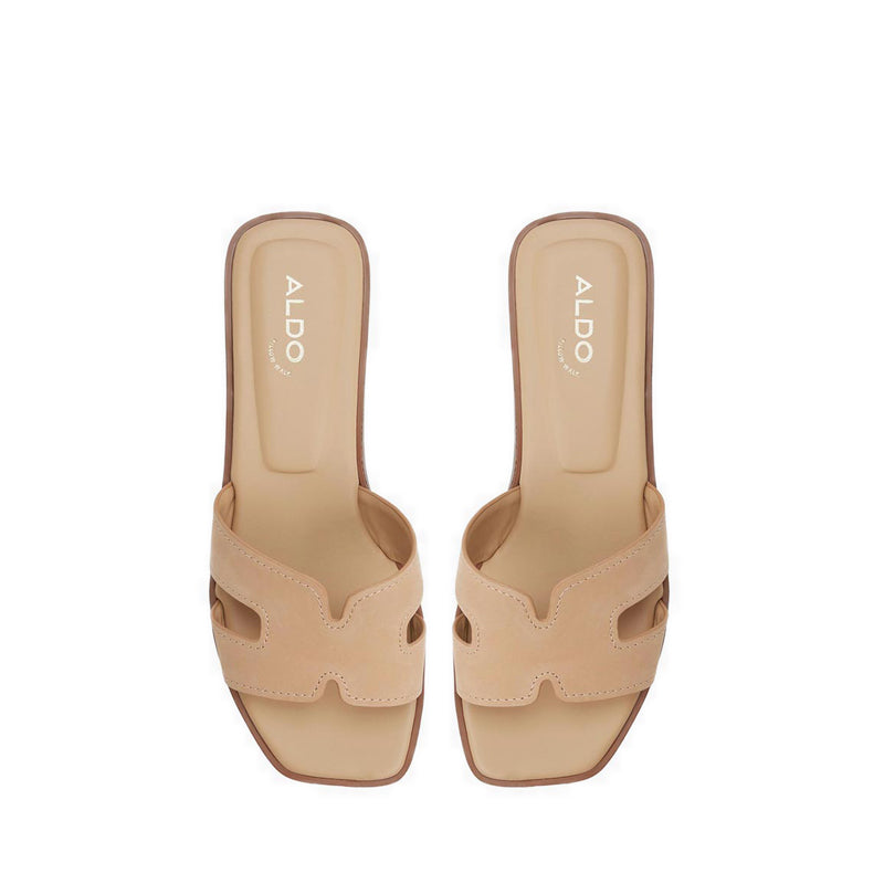 รุ่น Itsandal รองเท้าแตะส้นแบนสำหรับผู้หญิง สี Beige