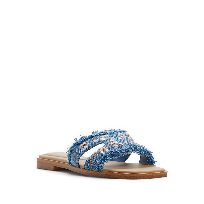 รุ่น Itsandal รองเท้าแตะส้นแบนสำหรับผู้หญิง สีฟ้า