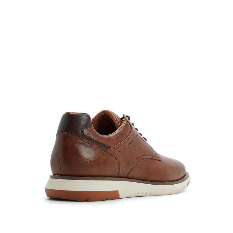 รุ่น Kaplan รองเท้าลำลองผู้ชาย สี Cognac