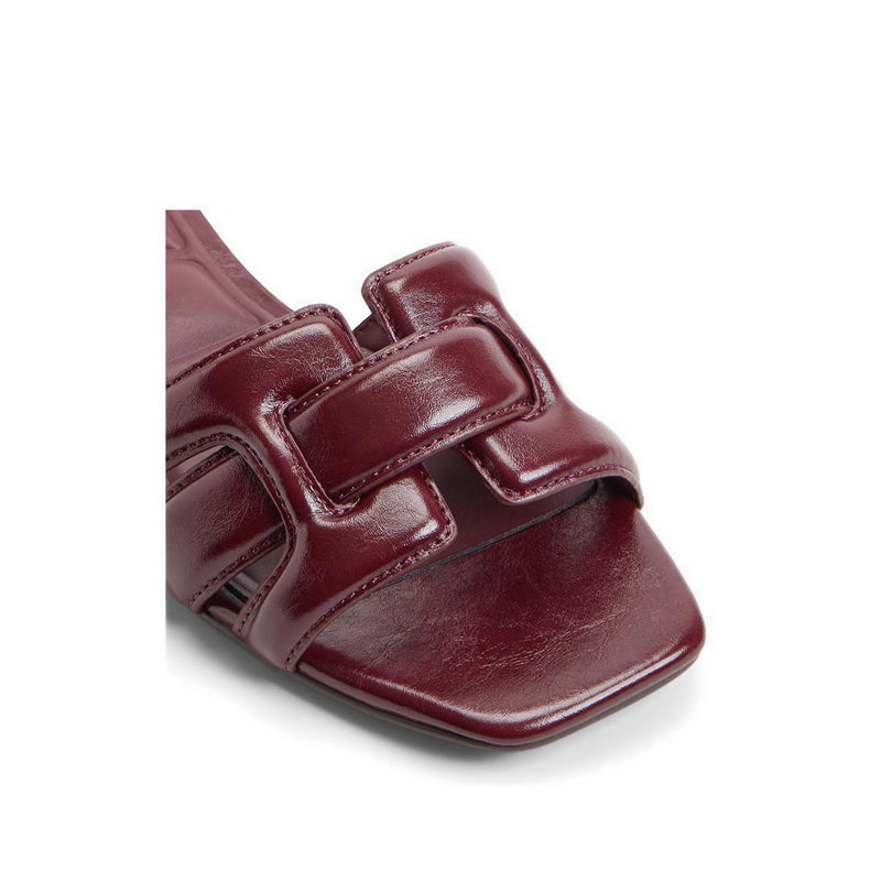 รุ่น Elenaria รองเท้าแตะส้นแบน ผู้หญิง - สี Dark Red