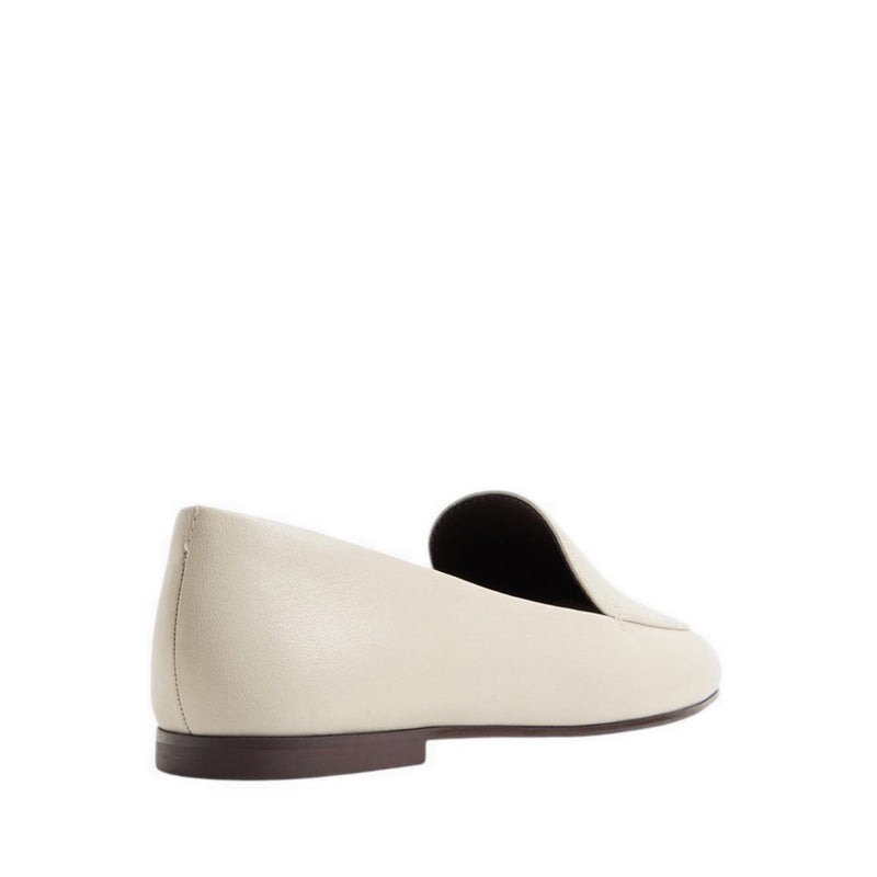 รุ่น Daphia รองเท้าโลฟเฟอร์ ผู้หญิง - สีขาว